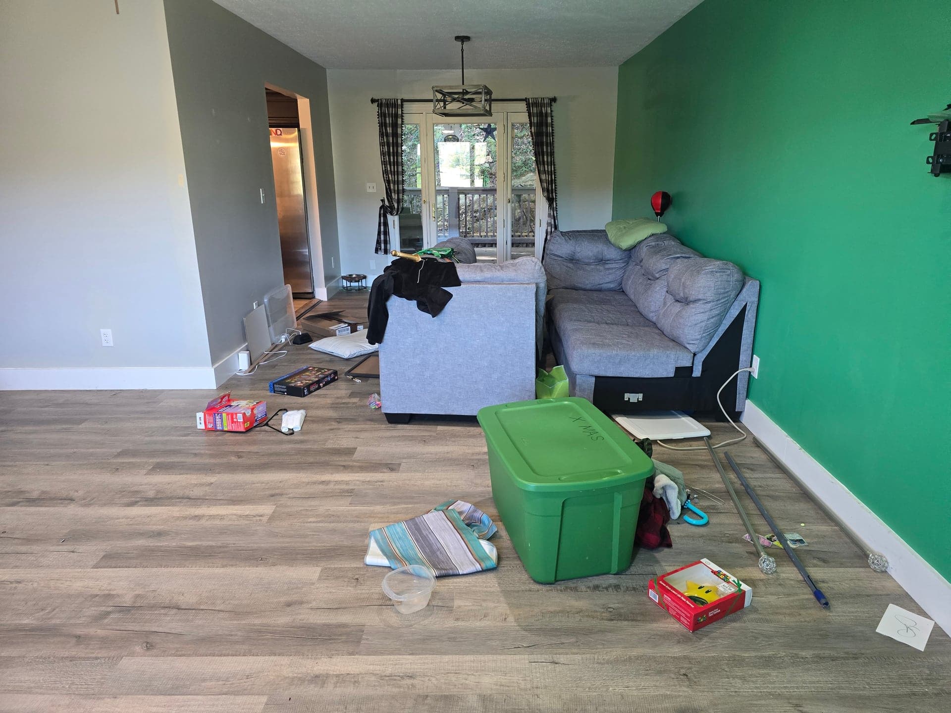 Estate cleanout belongings cleared from a Bristol home